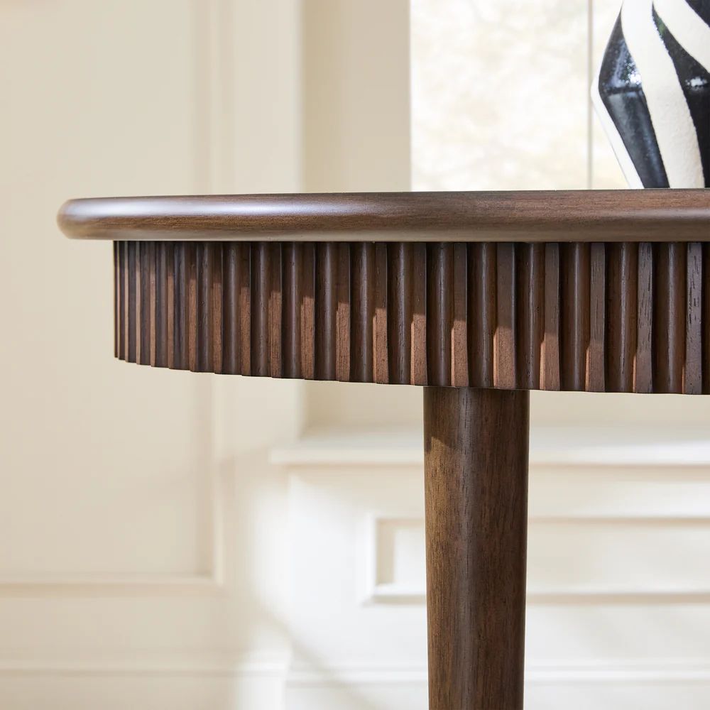 Samantha Modern Fluted Wooden 52" Oval Dining Table